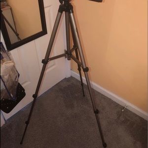 Amazon Adjustable Tripod